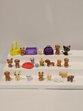 Barbie Doll Chelsea Pet Mini Figure Set